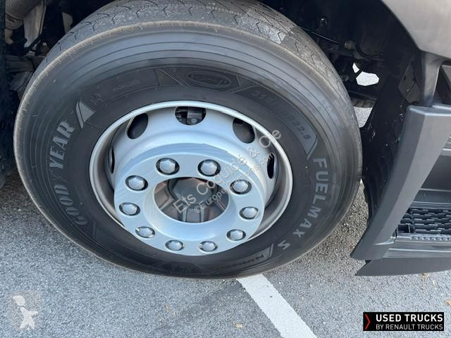 Tratores Renault