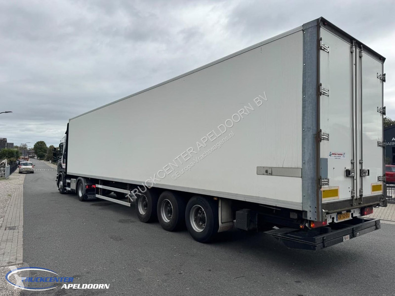 Tractor Scania 410 + roenewegen Trailer