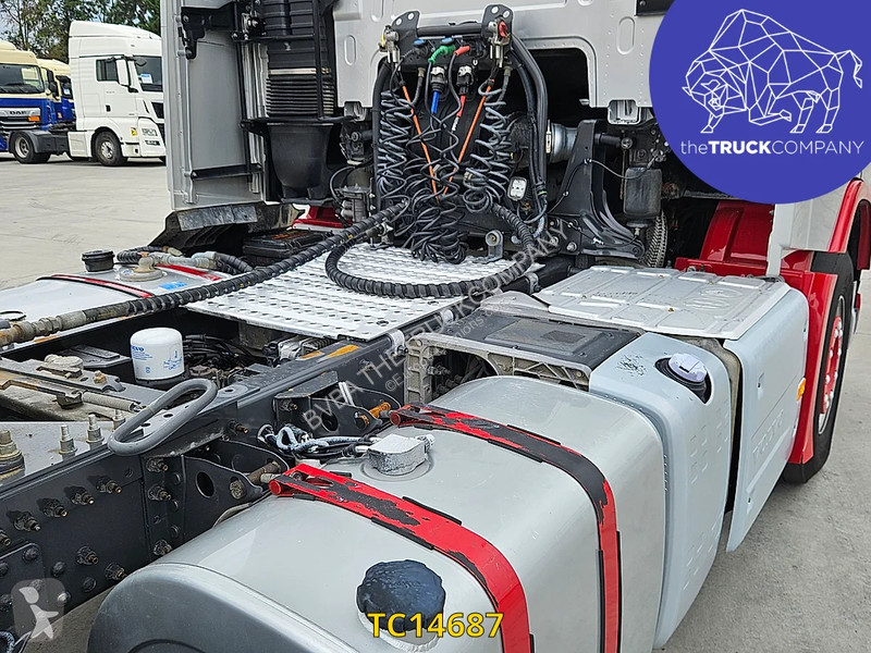 Traktor Volvo 500