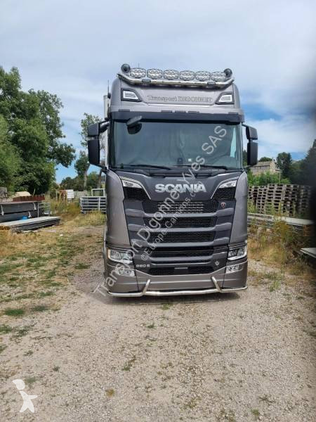 Tractor Scania 660 S