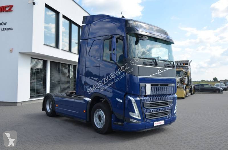 Ciągnik siodłowy Volvo 460 Globetrotter