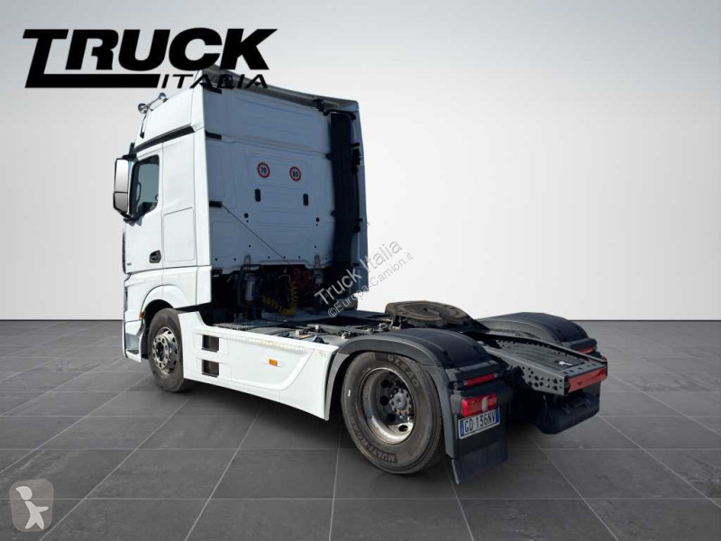 Tractor Mercedes 5 18 4x2 - 5 1851 LS 4x2