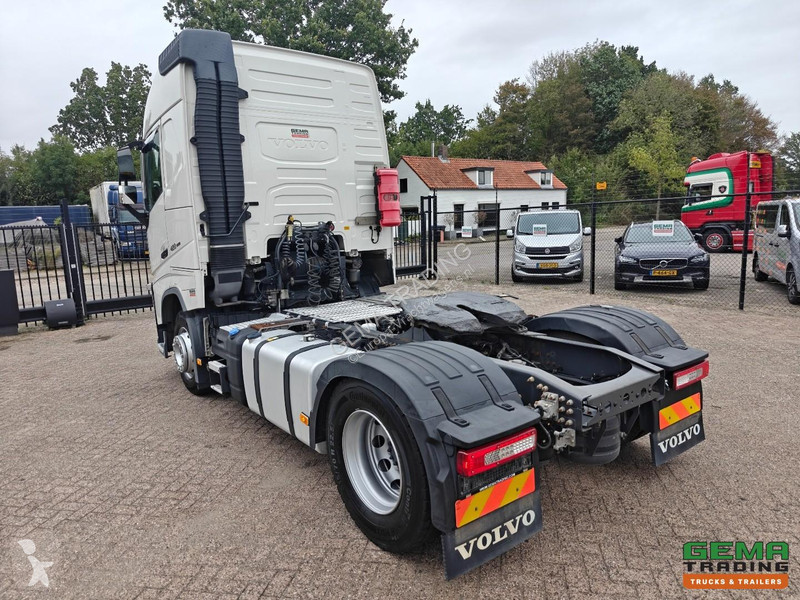 Тягач Volvo FH420 4x2 GlobeTrotter XL Euro 6C -...