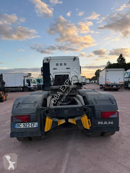 Тягач MAN 33.480
