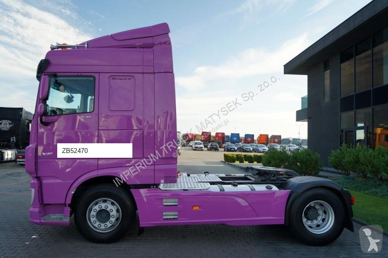 Тягач DAF XF 530