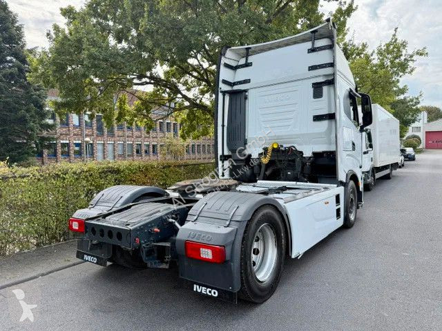 Traktor Iveco 510 Retarder / Euro6 d / 2 x Tank