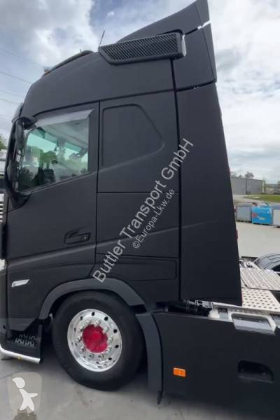 Traktor Volvo 500 Globetrotter XL