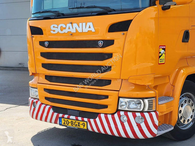 Traktor Scania 410