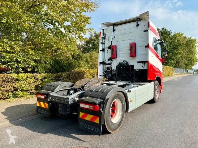 Cabeza tractora Volvo 460 Globetrotter / ADR /...