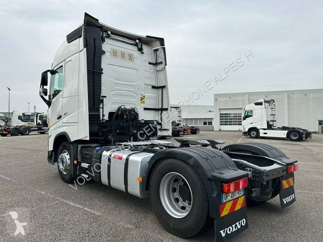 Traktor Volvo 460 Globetrotter
