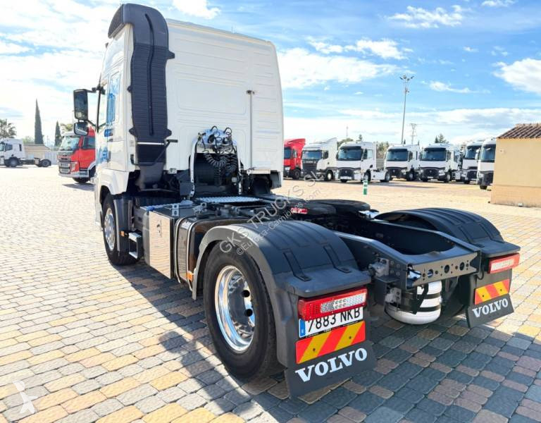 Traktor Volvo 450