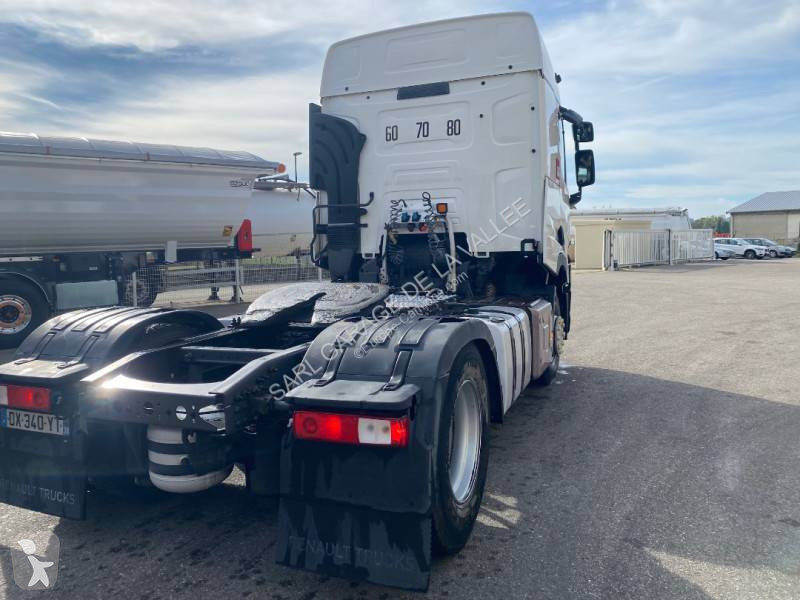 Traktor Renault 460 T4X2 CITERNIER E6