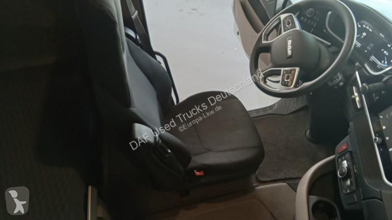 Влекач DAF 530 FT LOW DECK 4X2