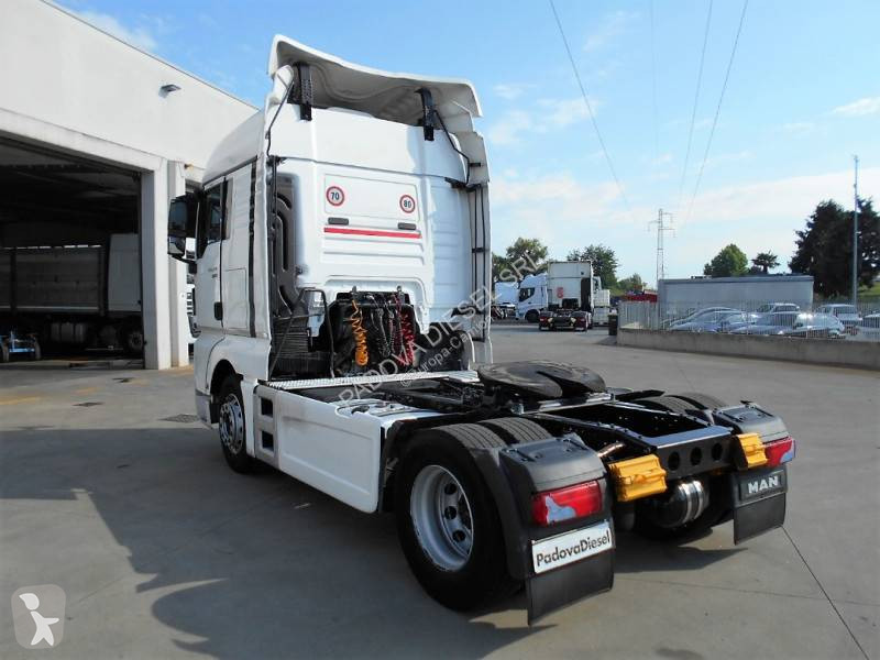 Cabeza tractora MAN 18.480