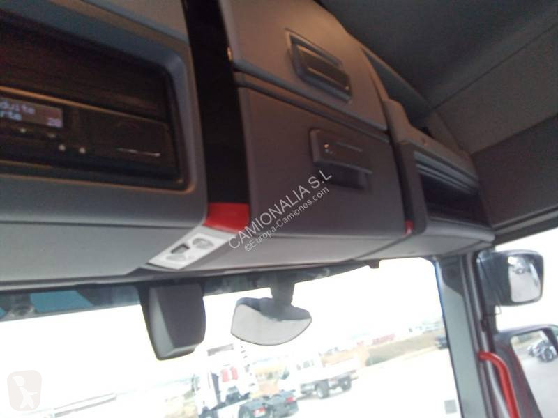Cabeza tractora Renault 480