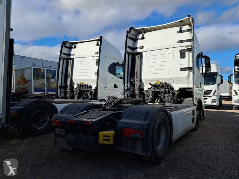 Traktor Iveco 480