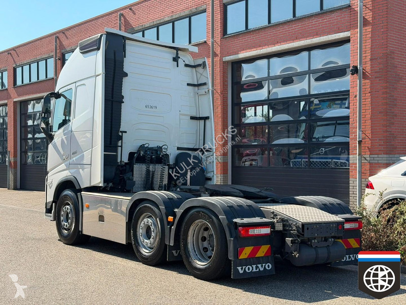 جرار Volvo 500 Globetrotter XL 6X2/2 - PTO -...