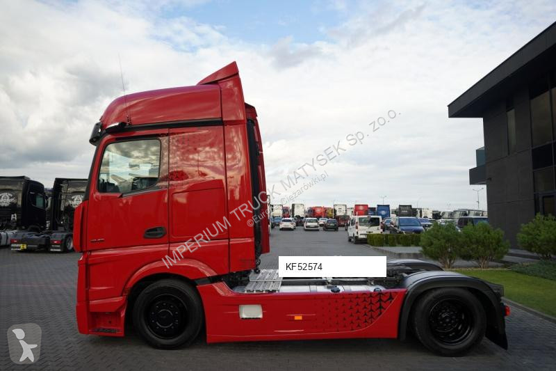 جرار Mercedes ACTROS 1845