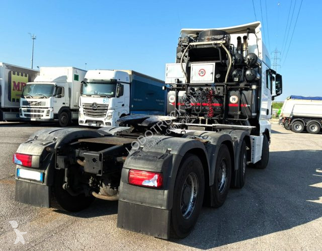 MAN LE tractor unit