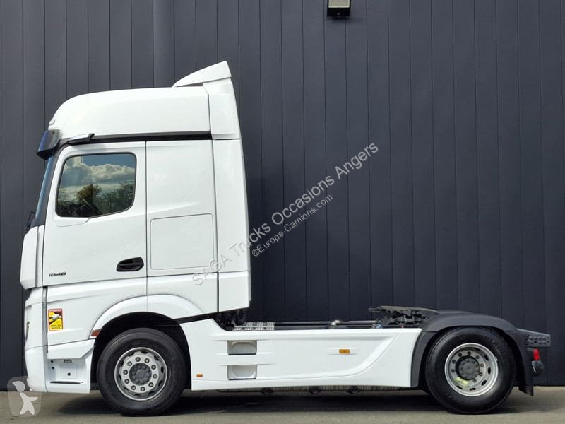 Mercedes 1848 Bigspace tractor unit