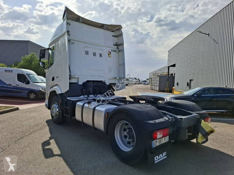 Cap tractor DAF 480