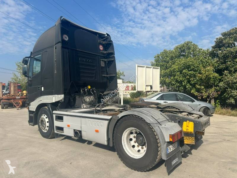 Ťahač Iveco 500