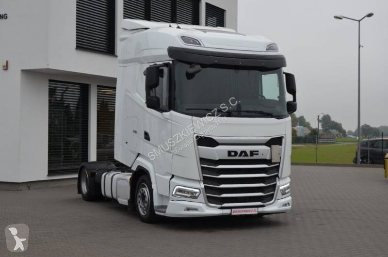 Cap tractor DAF 480