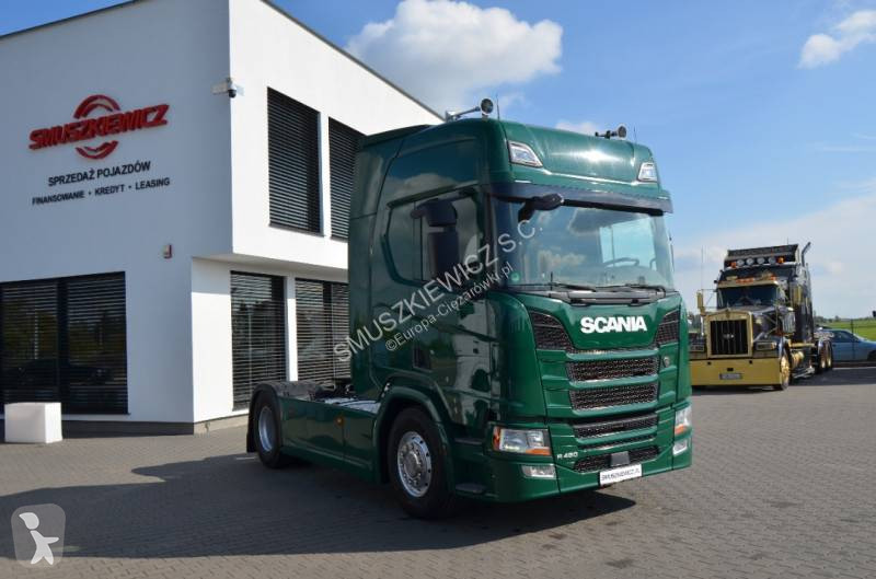 Cap tractor Scania 450