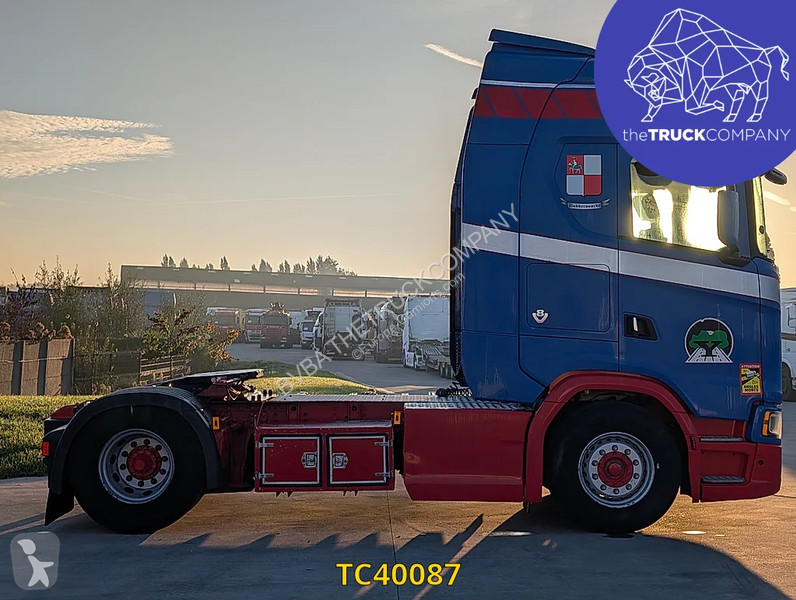 Scania 520 tractor unit
