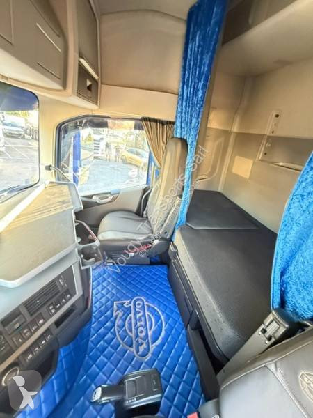 Volvo 500 tractor unit