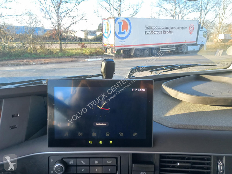 Volvo 500 ISAVE tractor unit