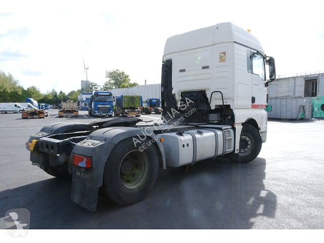 MAN TGX18.440 tractor unit
