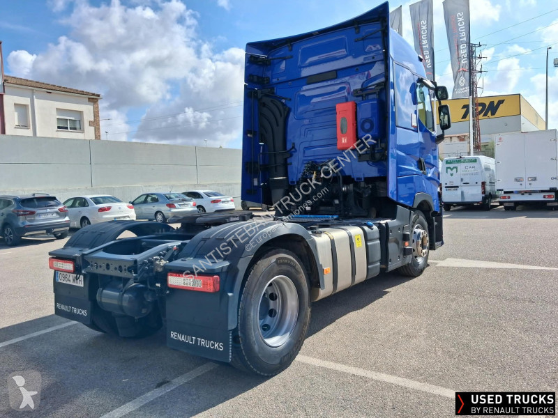 Renault  tractor unit