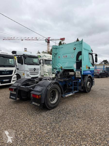 Renault 420 DCI tractor unit