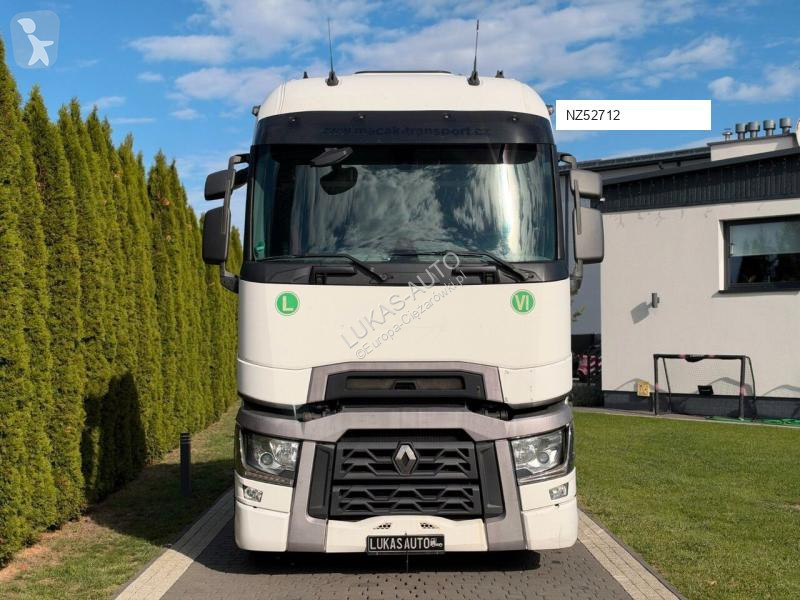 Renault T 520 tractor unit