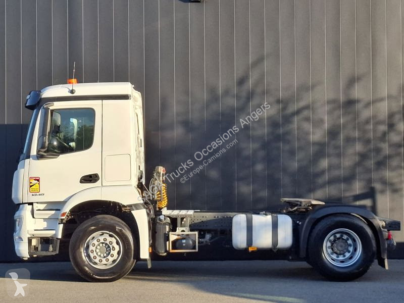 Mercedes 1846 LS ClassicSpace 2.30M tractor unit