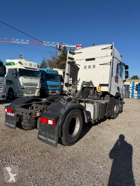 Renault 460 tractor unit