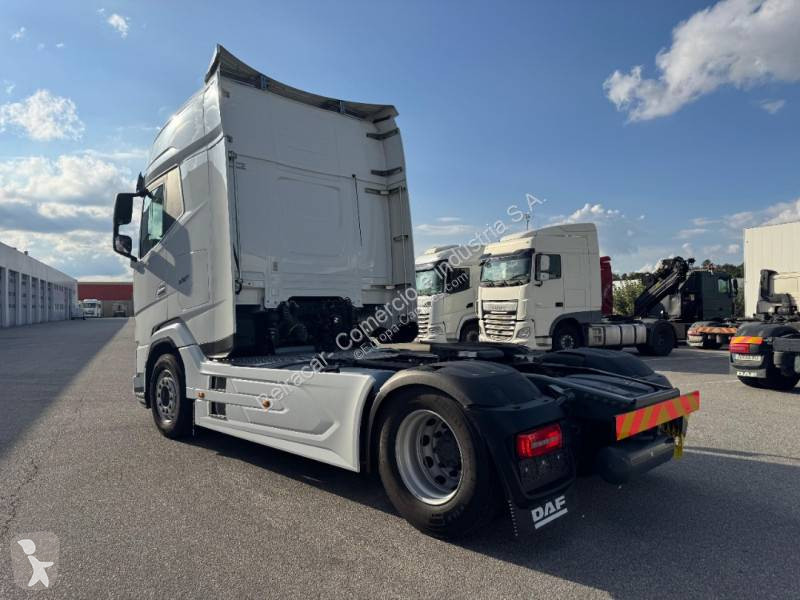 DAF 530 tractor unit