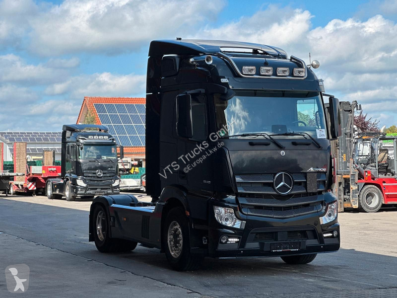 Tahač Mercedes 1846 LS 4x2 BL...