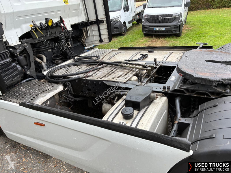 Iveco  tractor unit