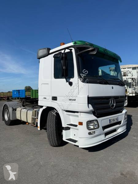 Mercedes 1844 tractor unit