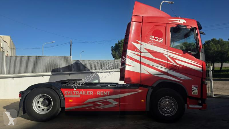 Volvo 460 – ADR CITERNE FH tractor unit