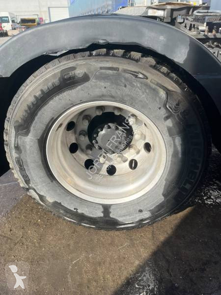 Volvo 450 tractor unit