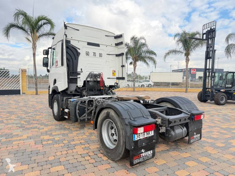 Renault 480 tractor unit
