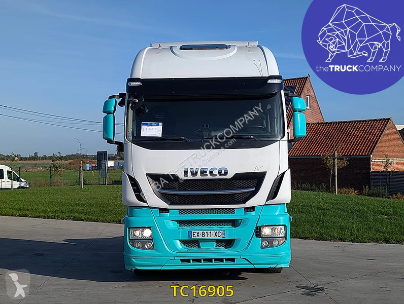 Iveco 400 tractor unit