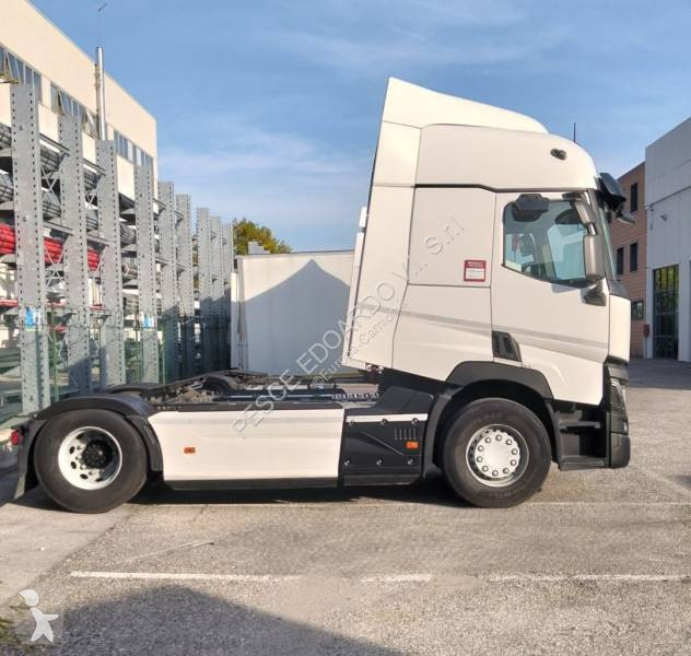 Renault 480 T4X2 E6 tractor unit
