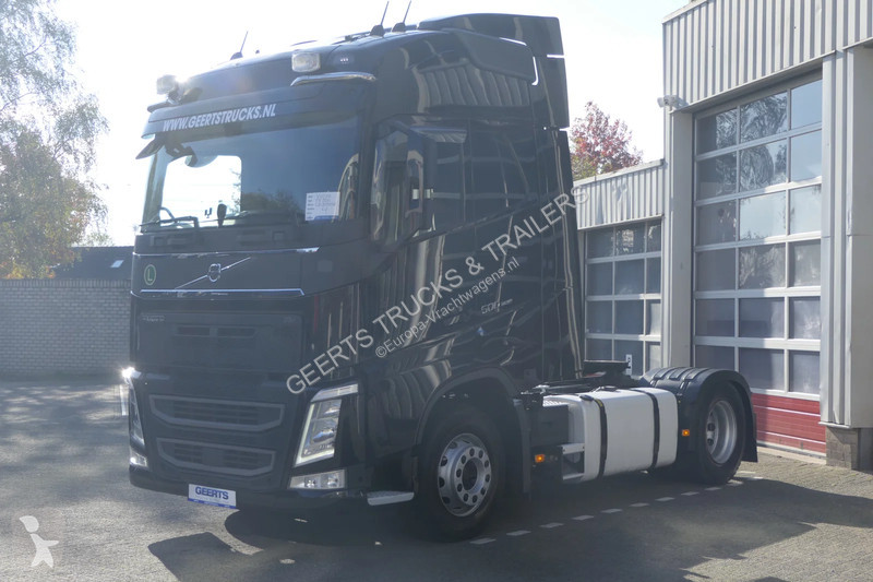 Traktor Volvo 500 | I-PARK-COOL | 2 Tanks |...