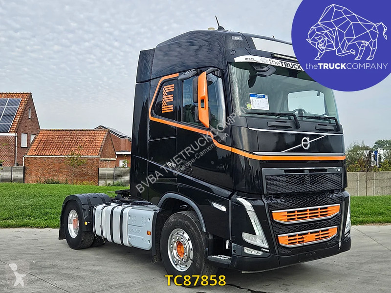 Traktor Volvo 500