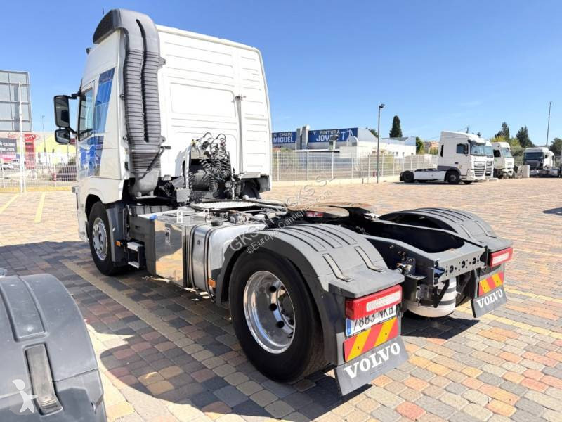 Volvo 450 tractor unit