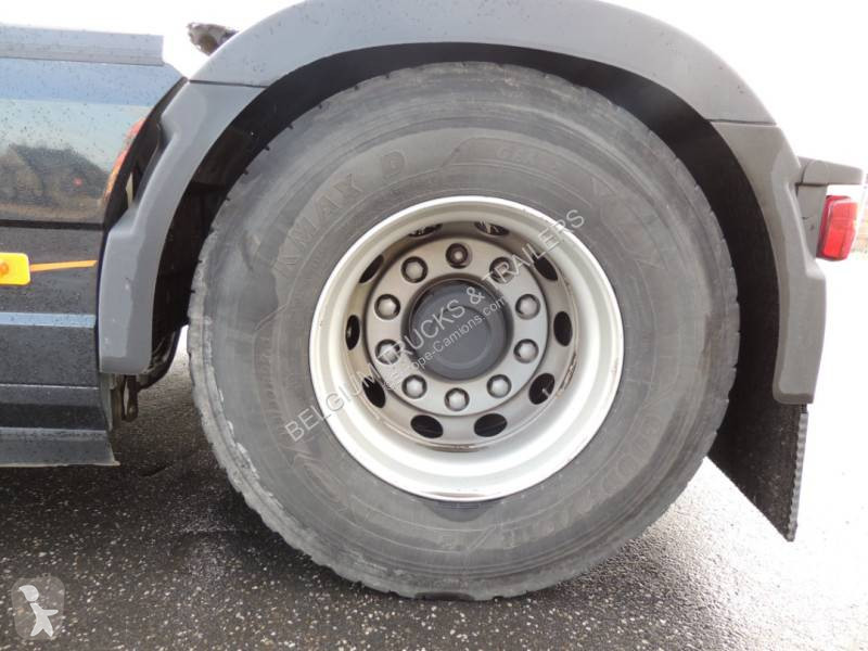 Cabeza tractora Volvo 500 Globetrotter XL